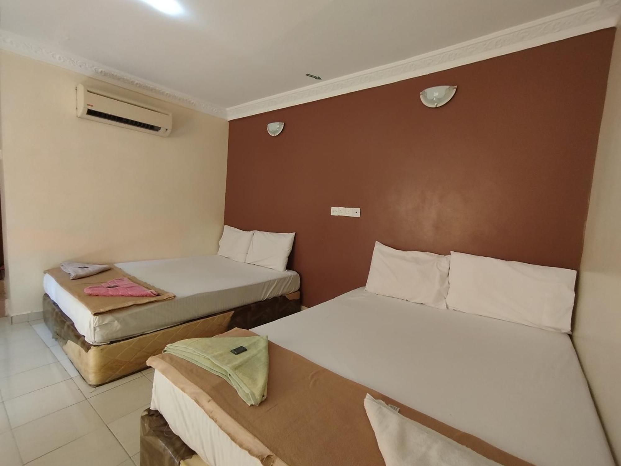 Sentosa Villa Hotel Klang Exterior foto